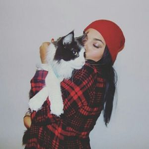 Meet your Posher, Alissa